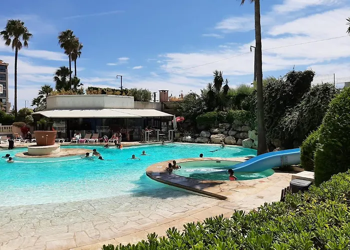 Villa Maupassant 06 Cannes